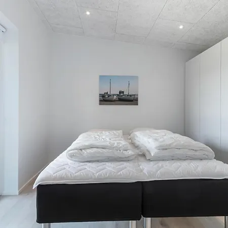 Beautiful In With 4 Bedrooms Løkken