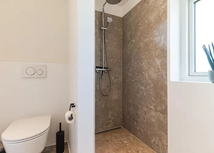 Beautiful In With 4 Bedrooms * Løkken